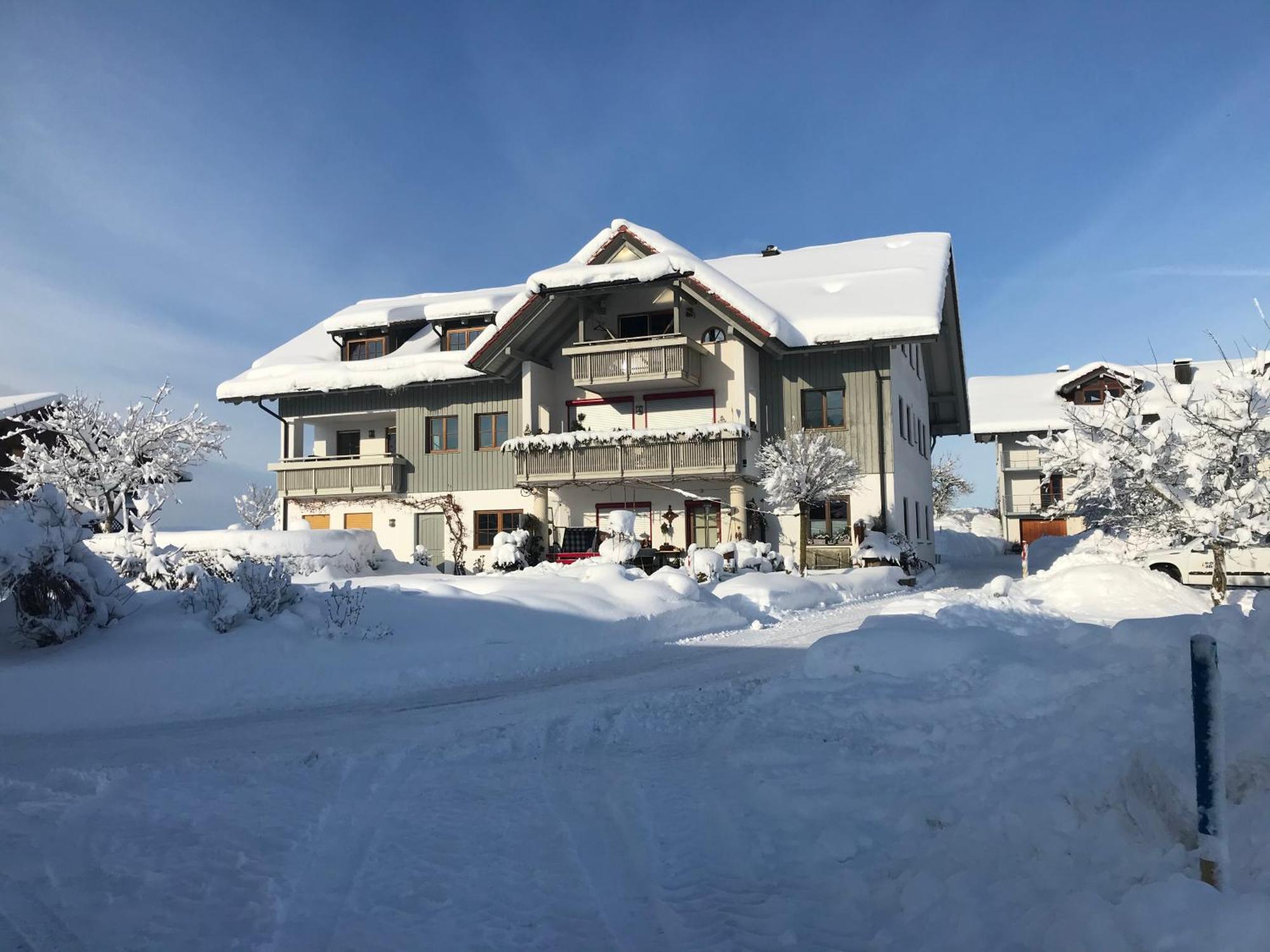Ferienwohnungen Allgaeu-Bodensee 지그마르젤 외부 사진